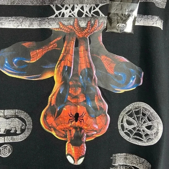 Marvel x Ecko - Spider-Man - Large Black T Shirt - BNWT 🕸️🕷️🔴🔵 - Picture 4 of 5